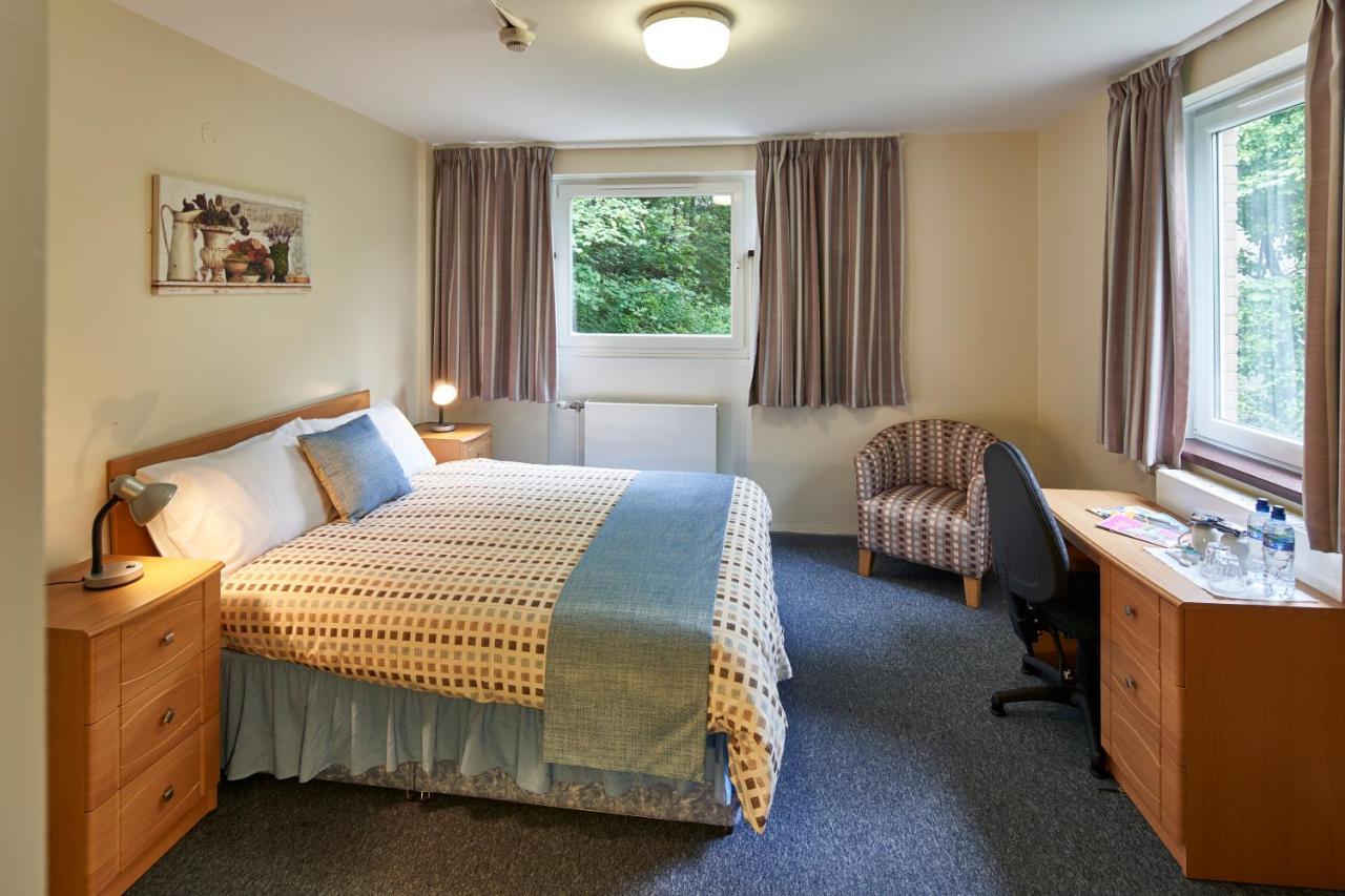 Stranmillis University College *